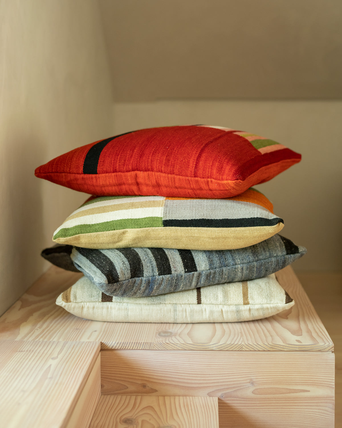 CHANTERELLE XL Floor Pillow