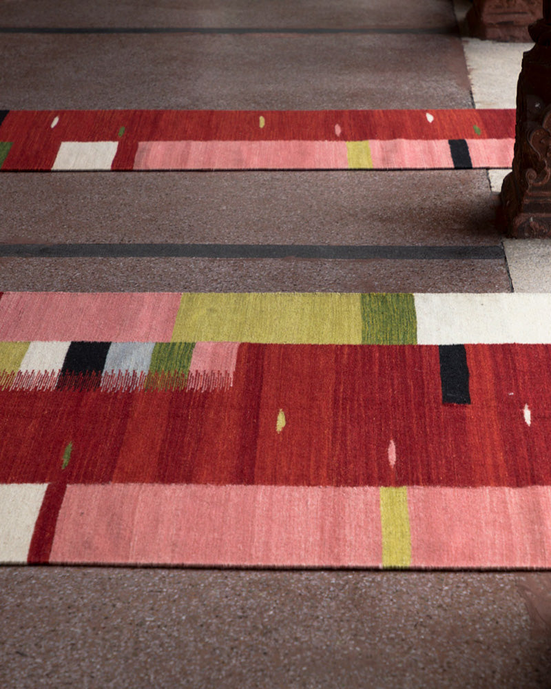ROSE GARDEN Area Rug