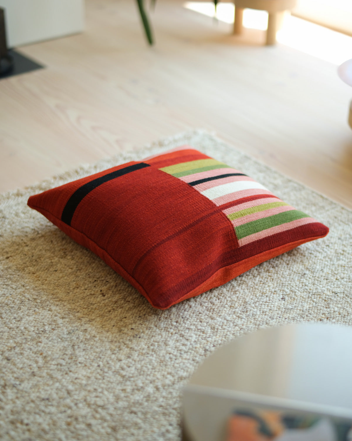 ROSE GARDEN XL Floor Pillow